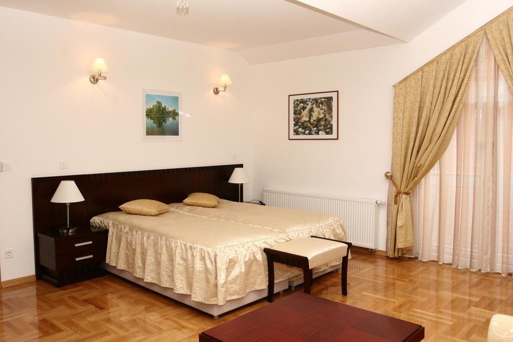 Apartmani Marbis Koprivnica Oda fotoğraf